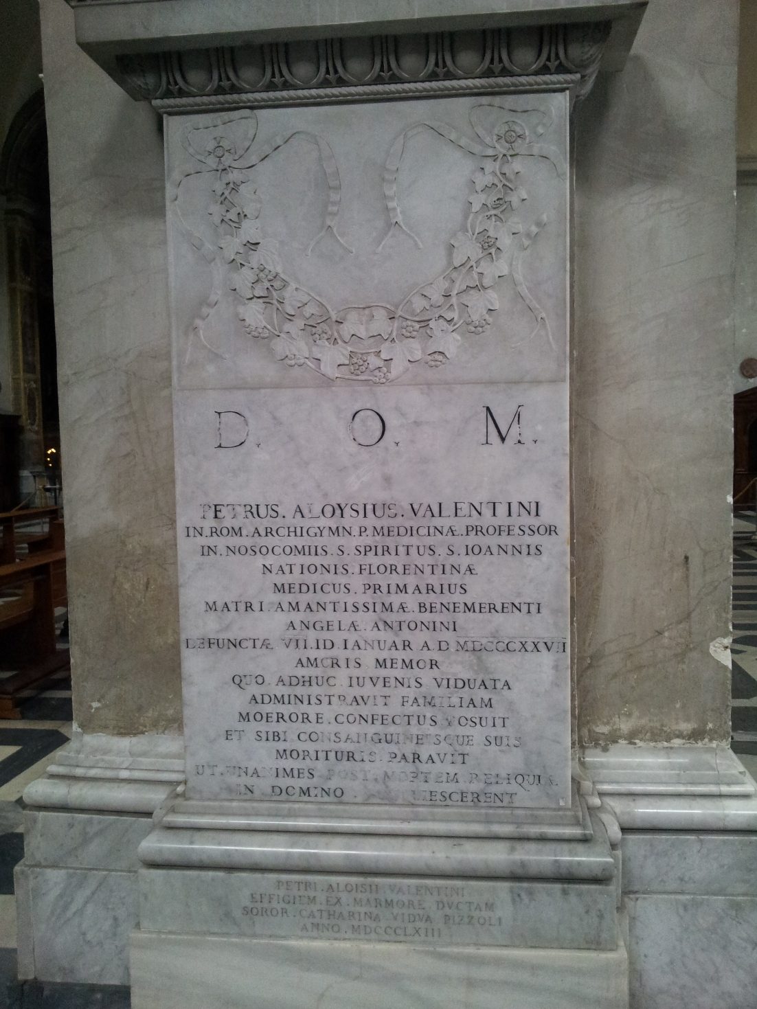 Pietro Luigi Valentini's tomb, San Giovanni Battista de' Fiorentini, Rome - 04.jpg